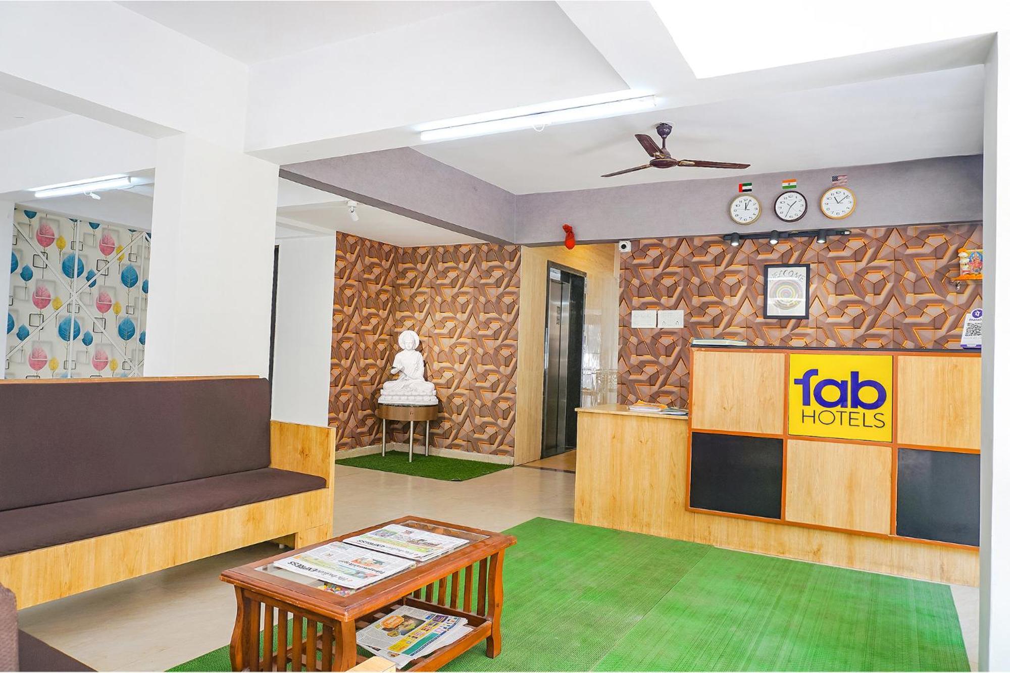 Fabhotel Saffron Inn I - Nr Darshan Museum Pune Exterior photo