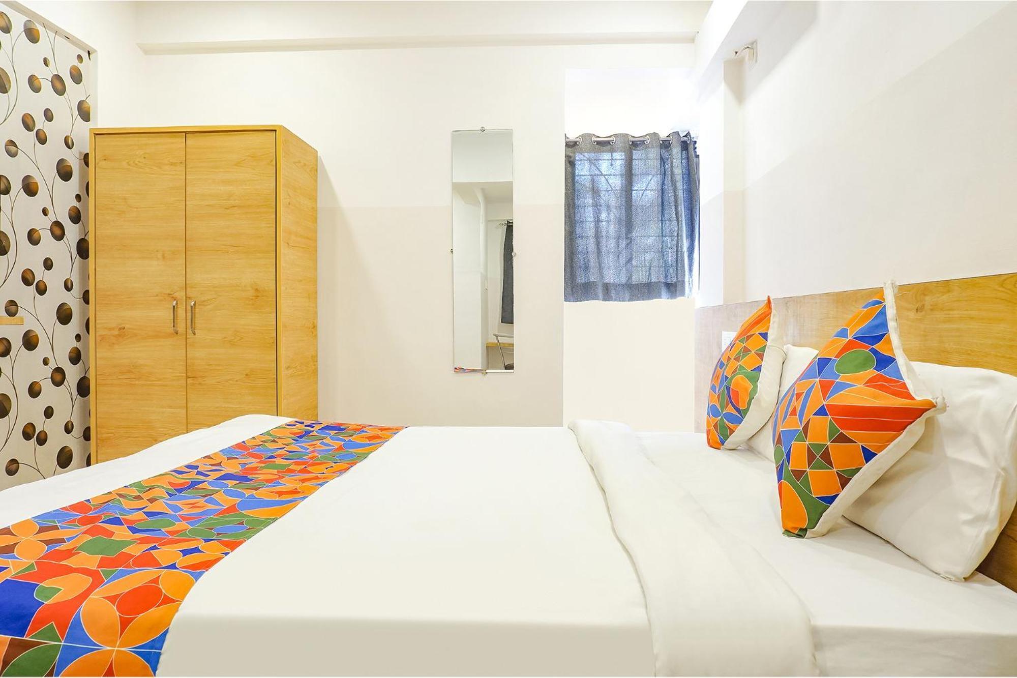 Fabhotel Saffron Inn I - Nr Darshan Museum Pune Exterior photo