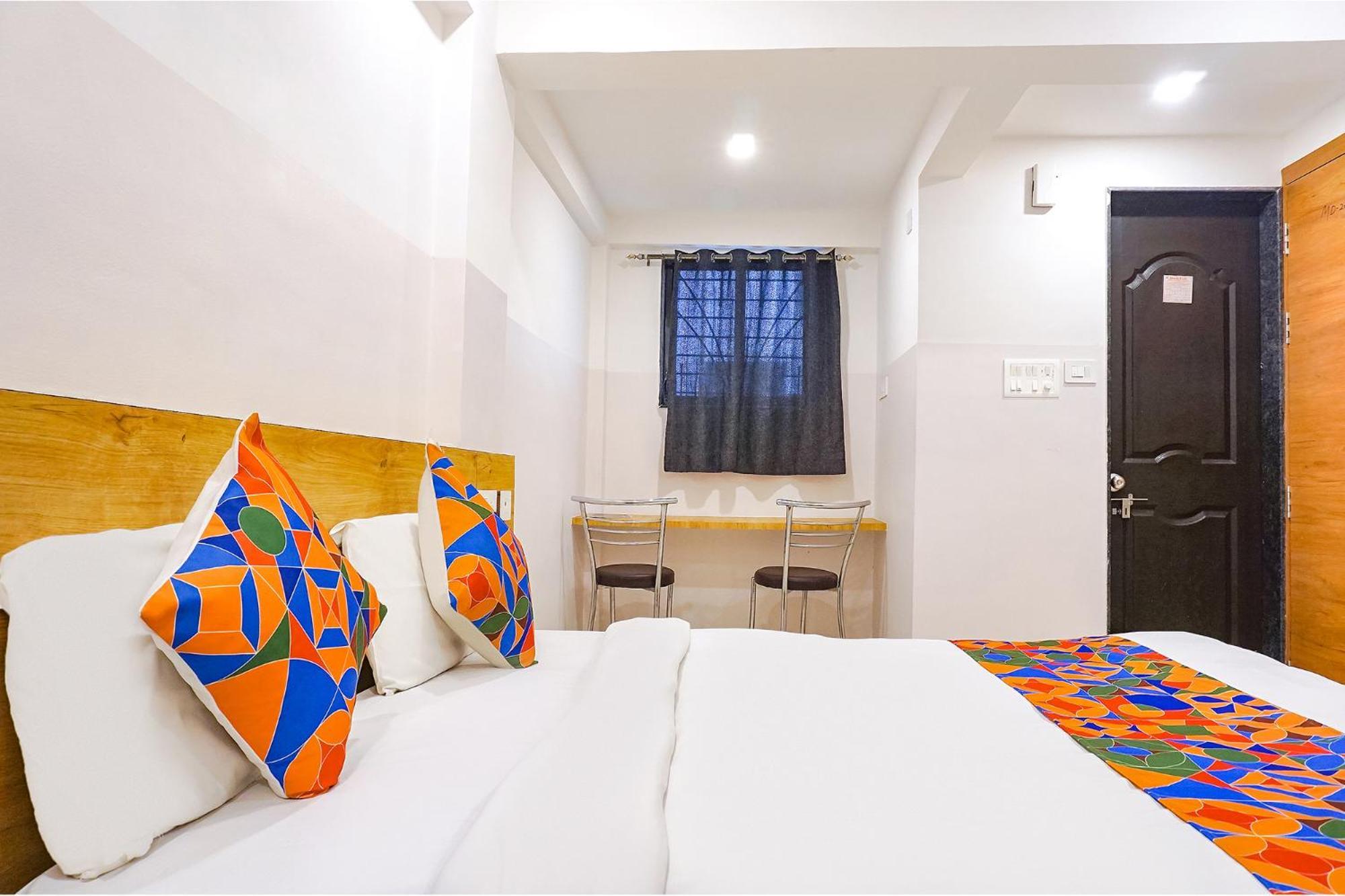 Fabhotel Saffron Inn I - Nr Darshan Museum Pune Exterior photo